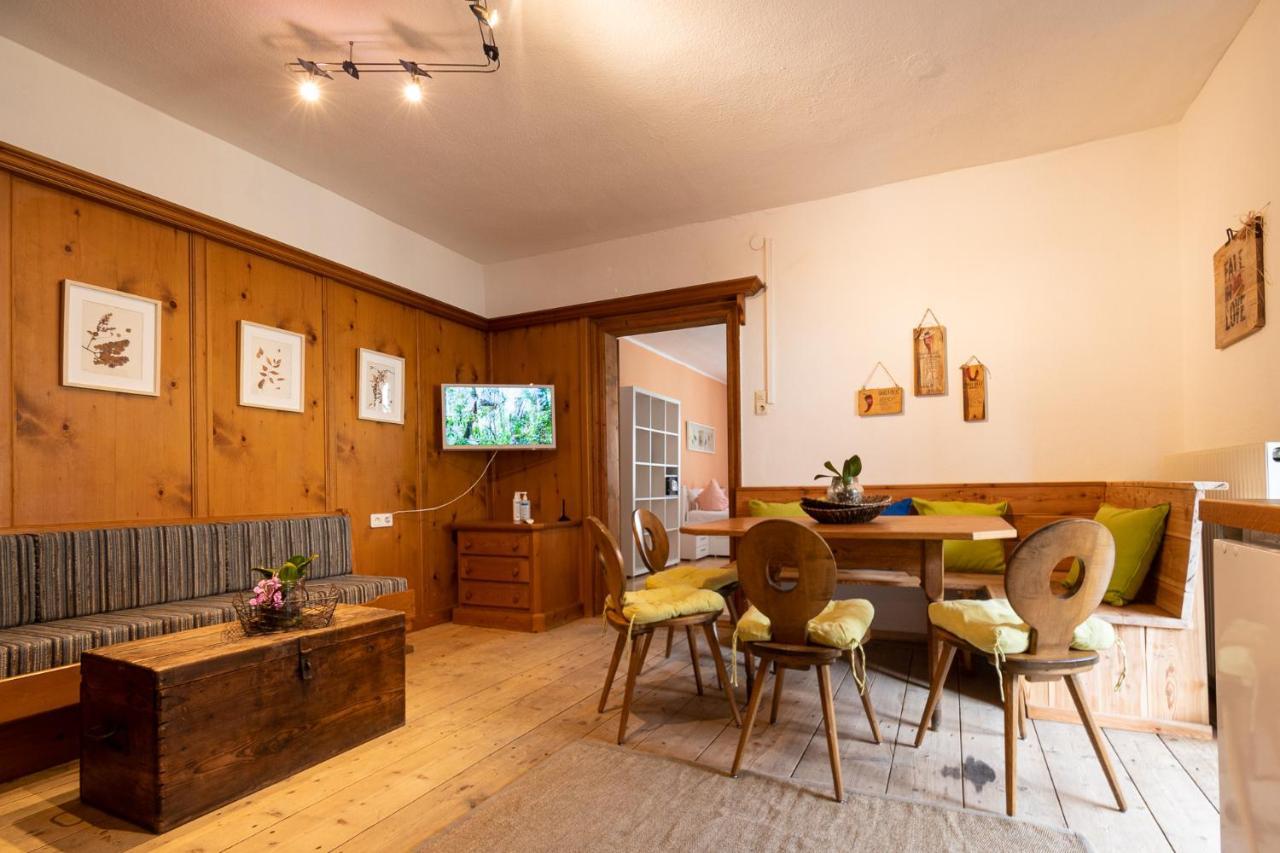 Absteige Innsbruck- Zentrale Ferienapartments Екстериор снимка