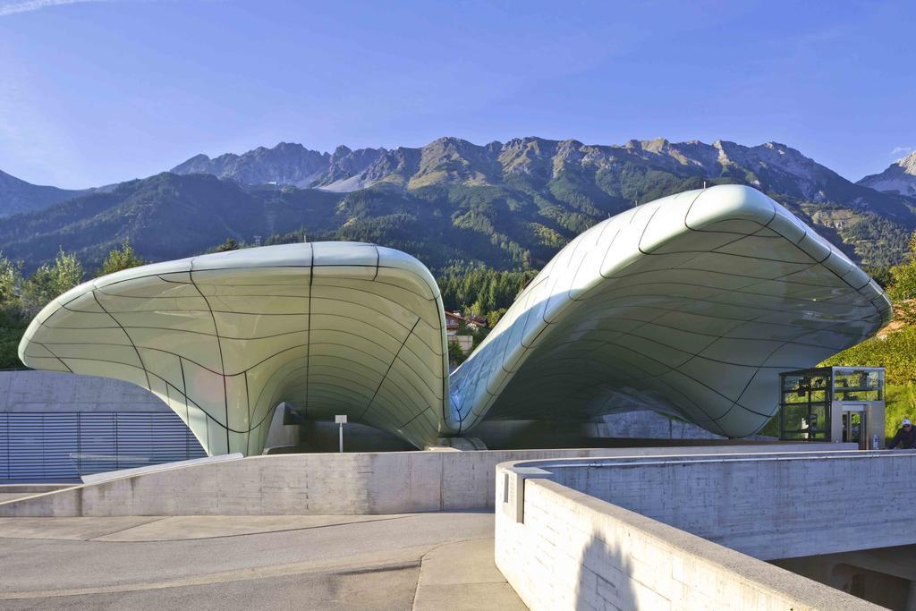 Absteige Innsbruck- Zentrale Ferienapartments Екстериор снимка